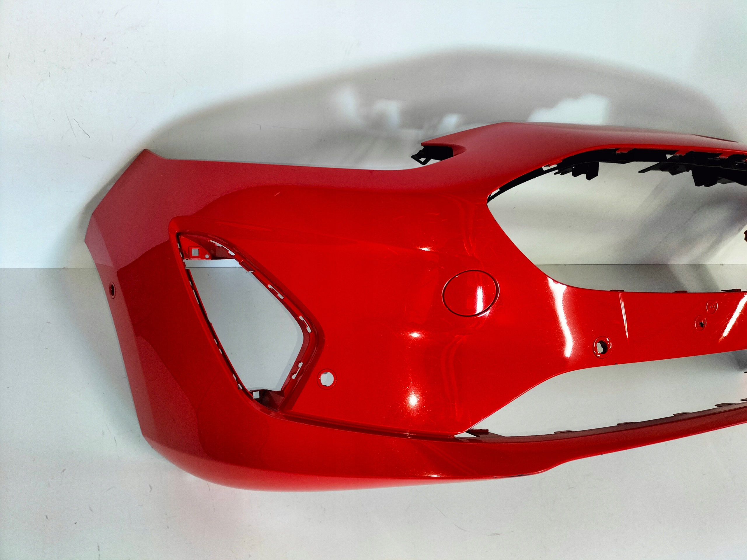 PREDNÝ NÁRAZNÍK FORD FIESTA MK8 17-