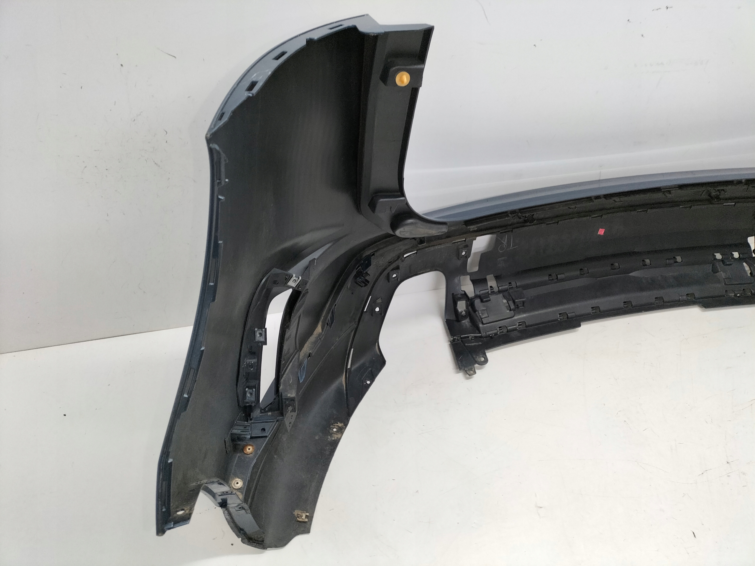 ZADNÝ NÁRAZNÍK FORD EDGE II LIFT 19-
