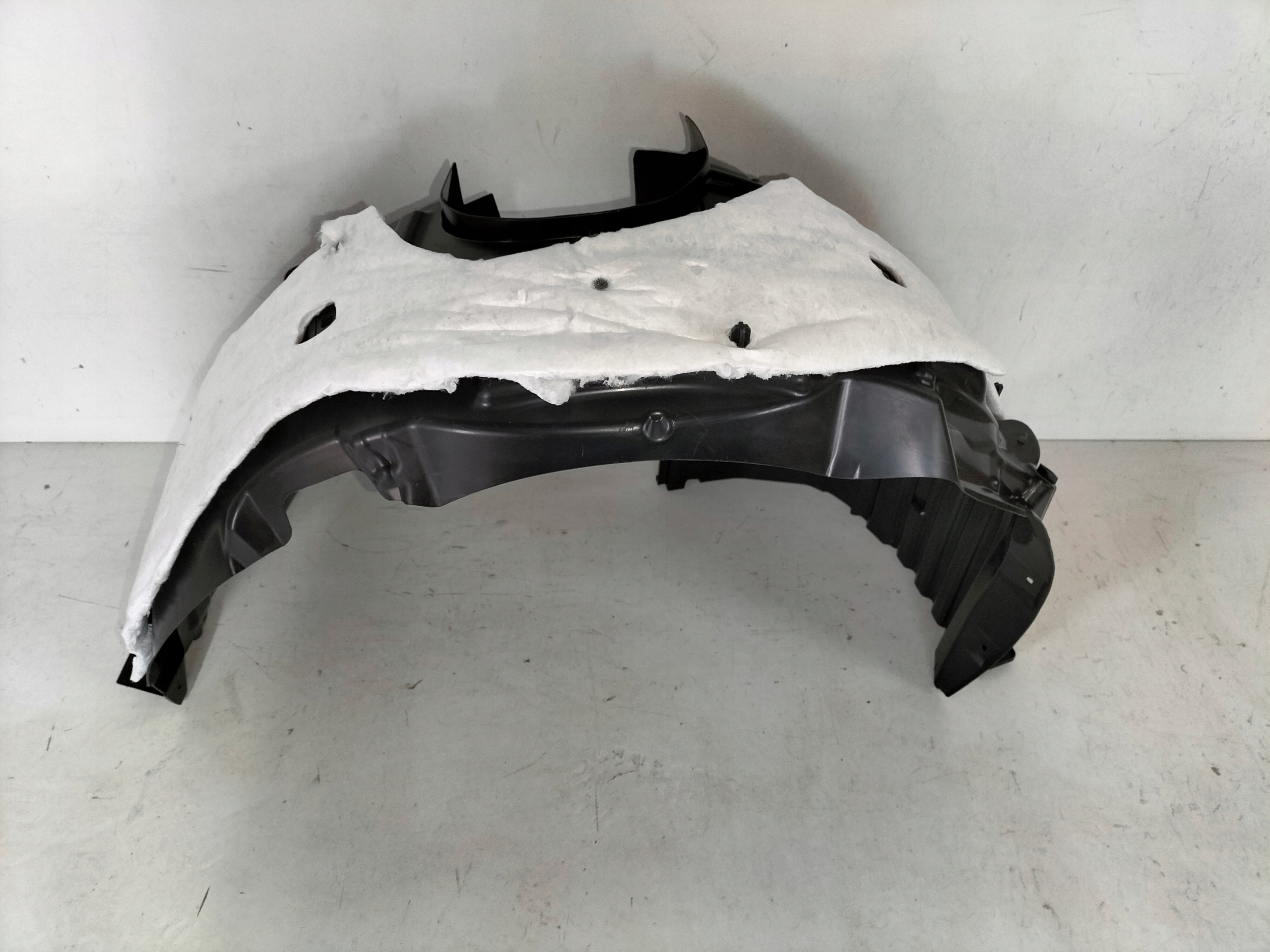 PRAVY PREDNY PODBLATNIK PEUGEOT 208 II 19-