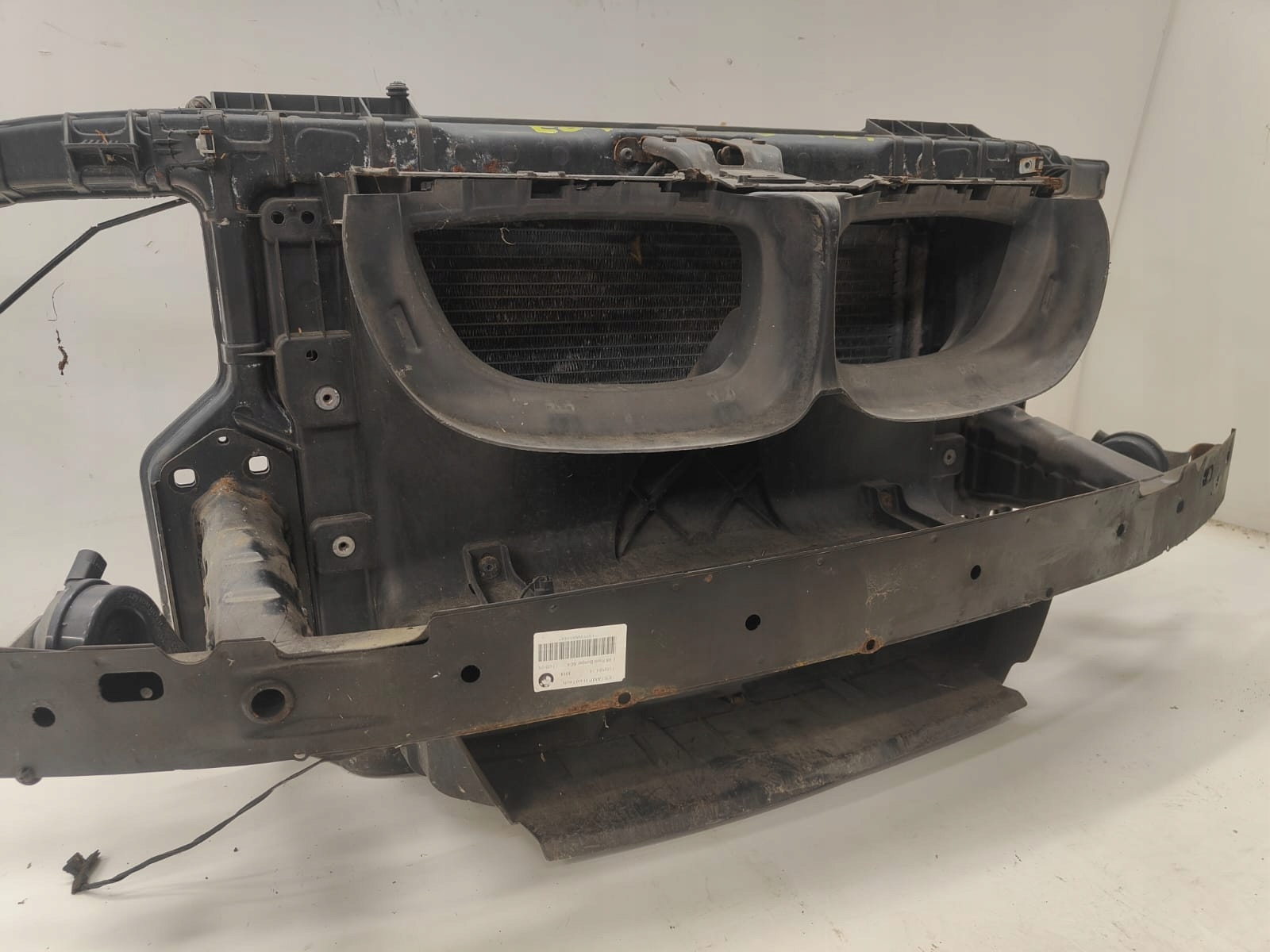 BMW e87 e81 PREDNÉ PÁS   KOMPLET VÝSTUHA CHLADIČE WENZAD 116i BENZIN n43