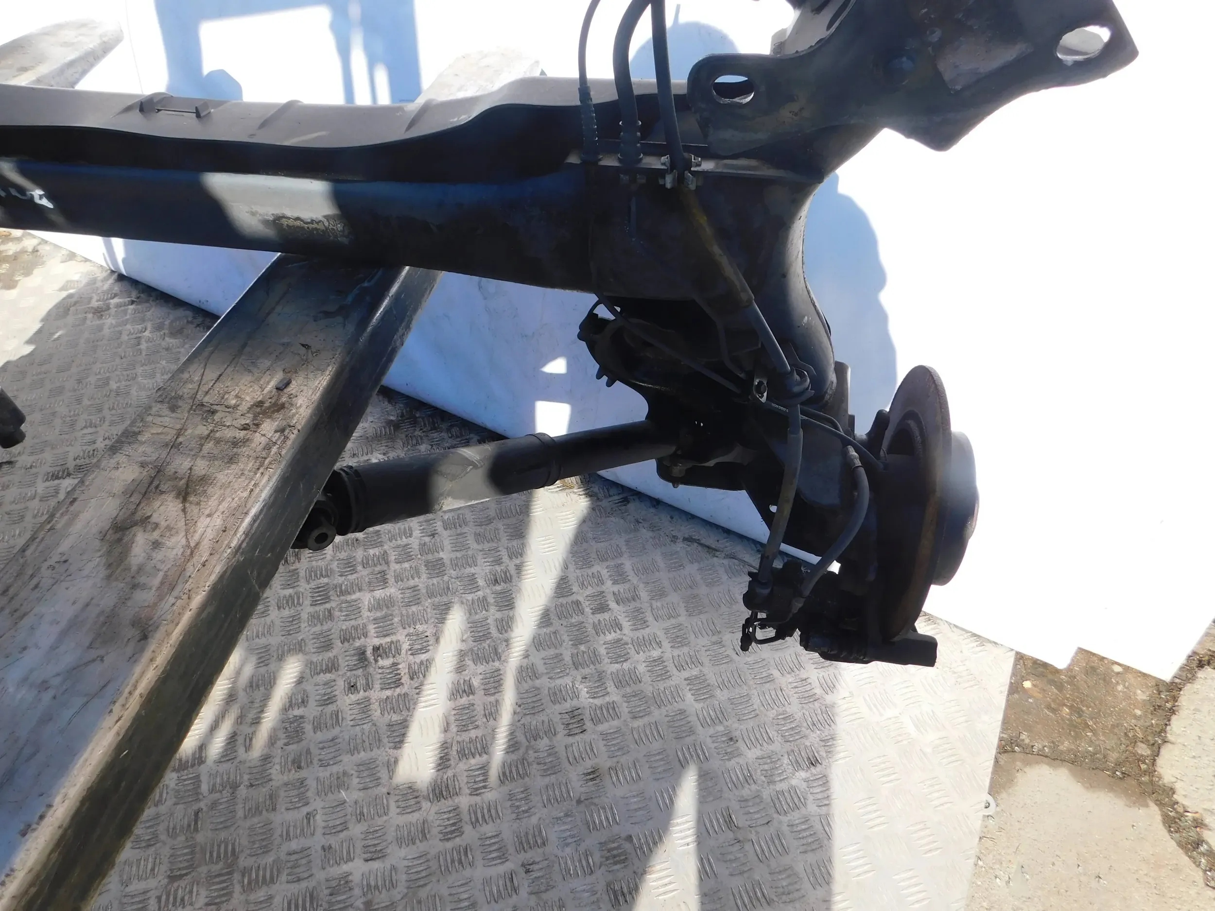 ZADNÁ NÁPRAVA RENAULT MEGANE III KOMBI