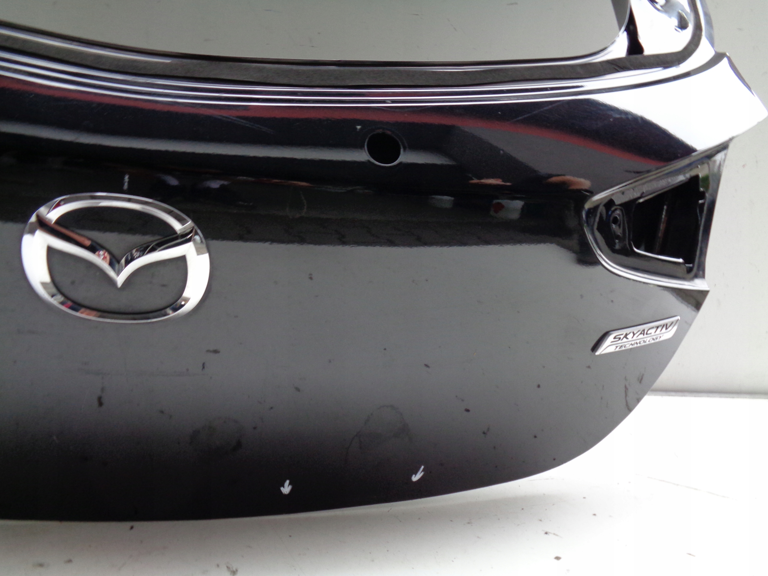 ZADNÁ KAPOTA MAZDA 2 14- NR 37006