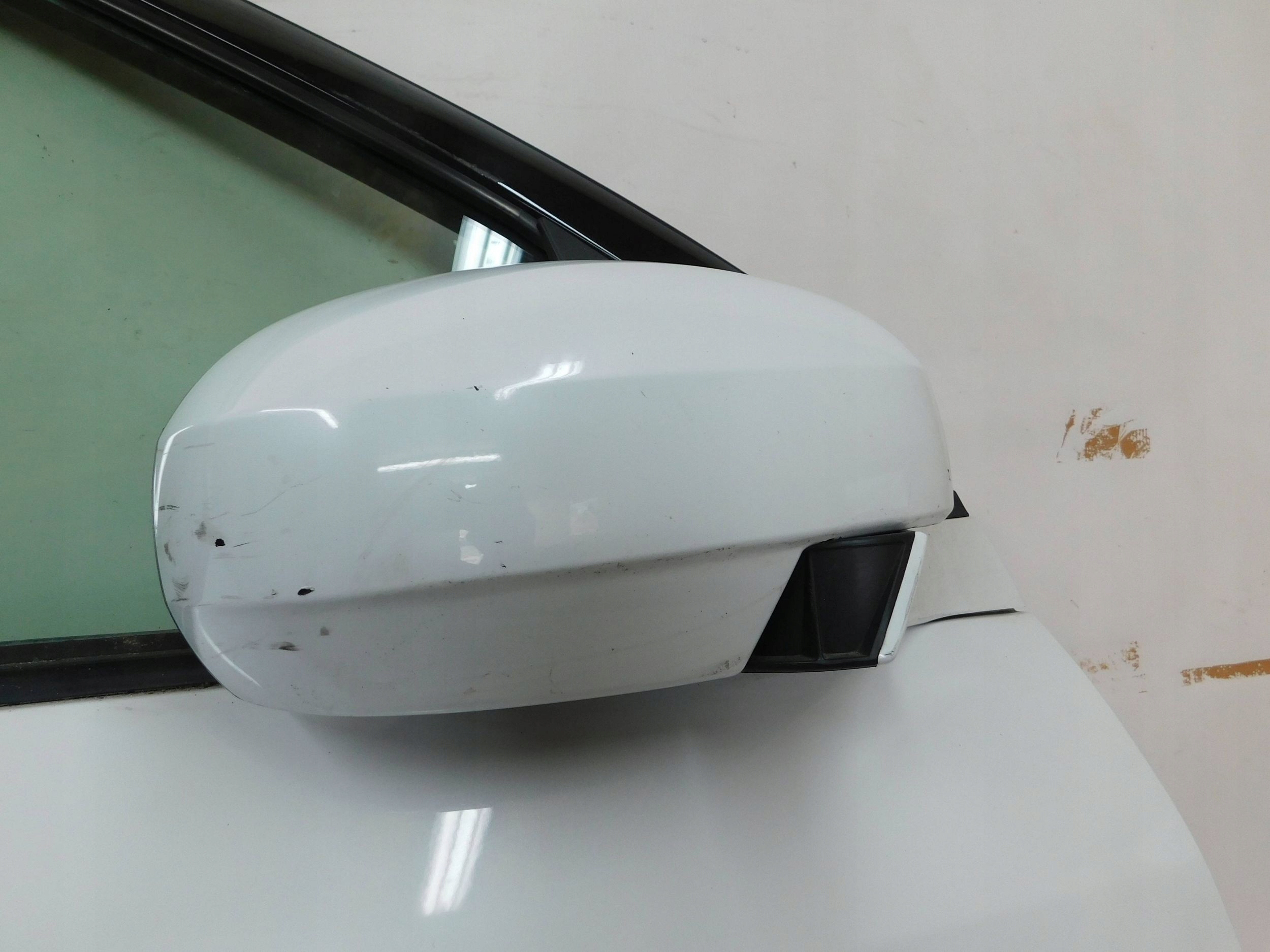 PRAVE PREDNE DVERE SUZUKI SWIFT MK7