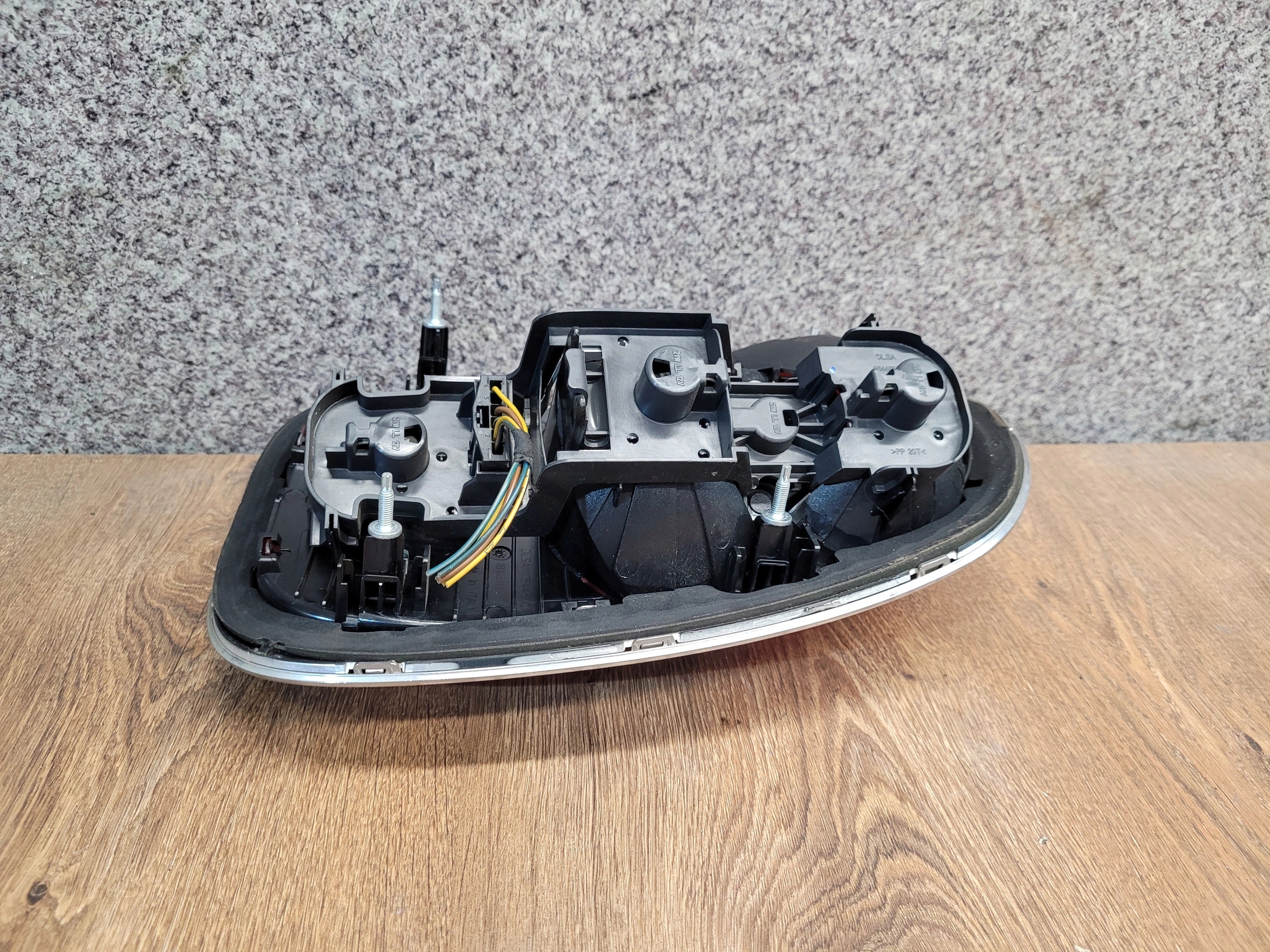 MINI COUNTRYMAN R60 9808153 ĽAVÉ ZADNÉ SVETLO