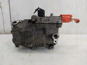 yaris III 1.5 KOMPRESOR KLIMATIZACIE 04220-1501 yaris III 1.5 KOMPRESOR KLIMATIZACIE 04220-1501