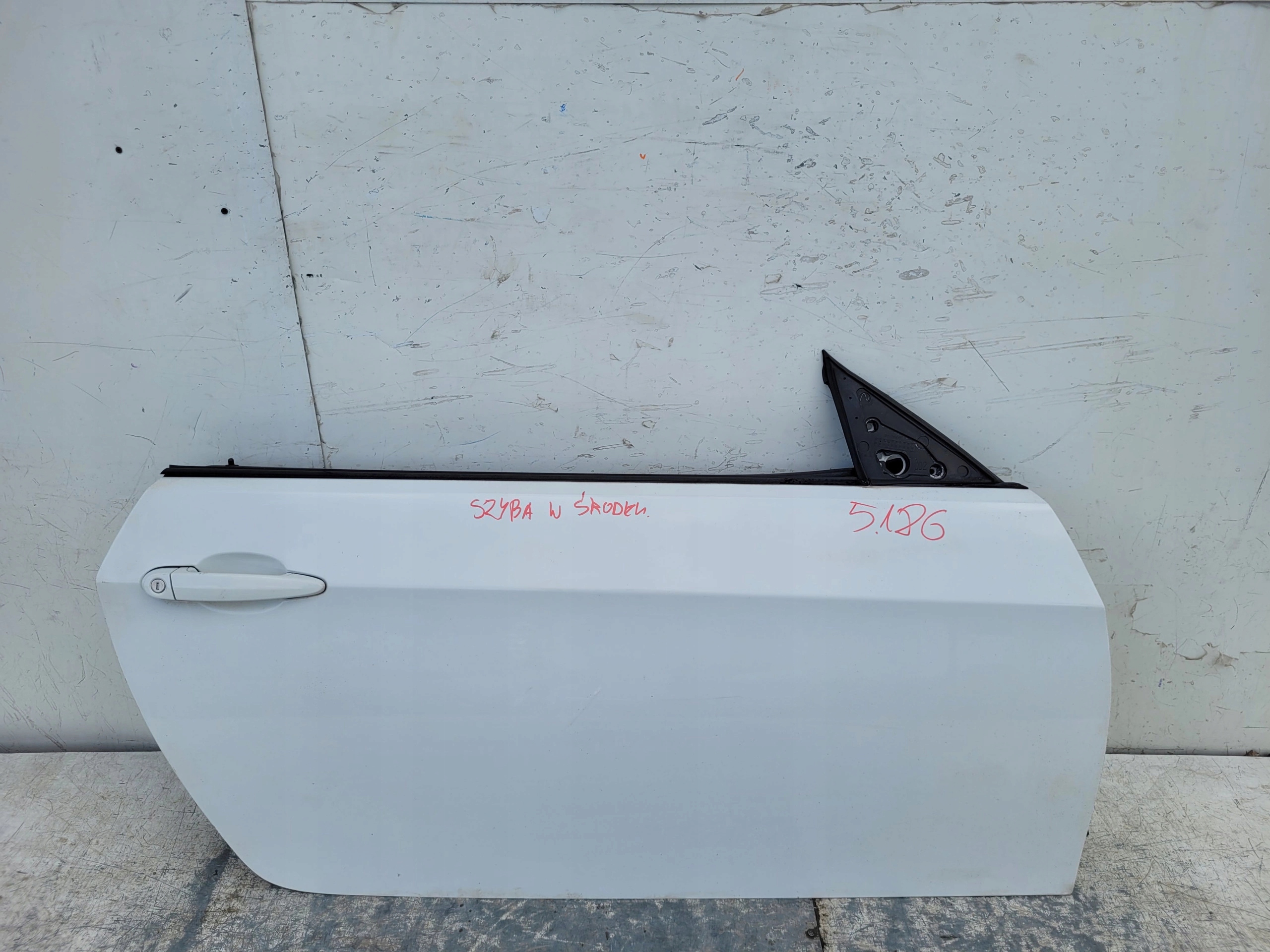 BMW 3 E92 E93DVER PRAVÉ