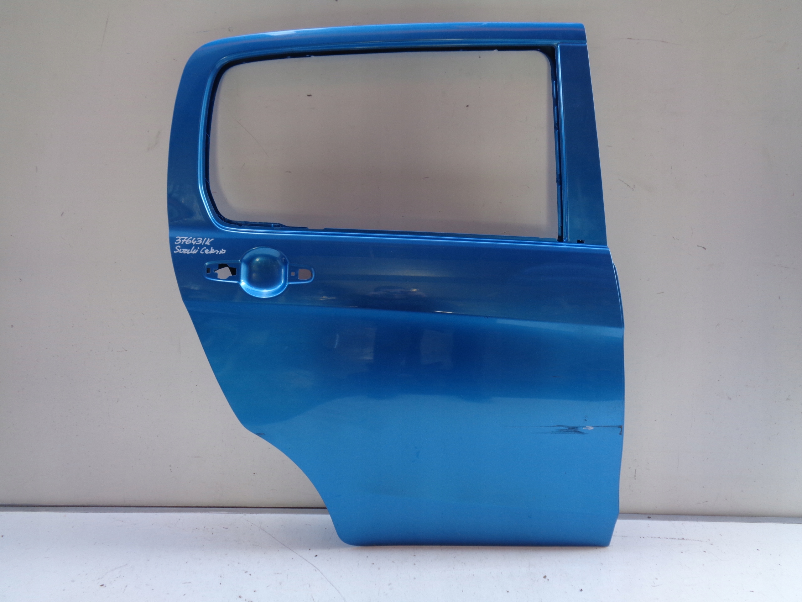 PRAVE ZADNE DVERE SUZUKI CELERIO 15- NR 37643