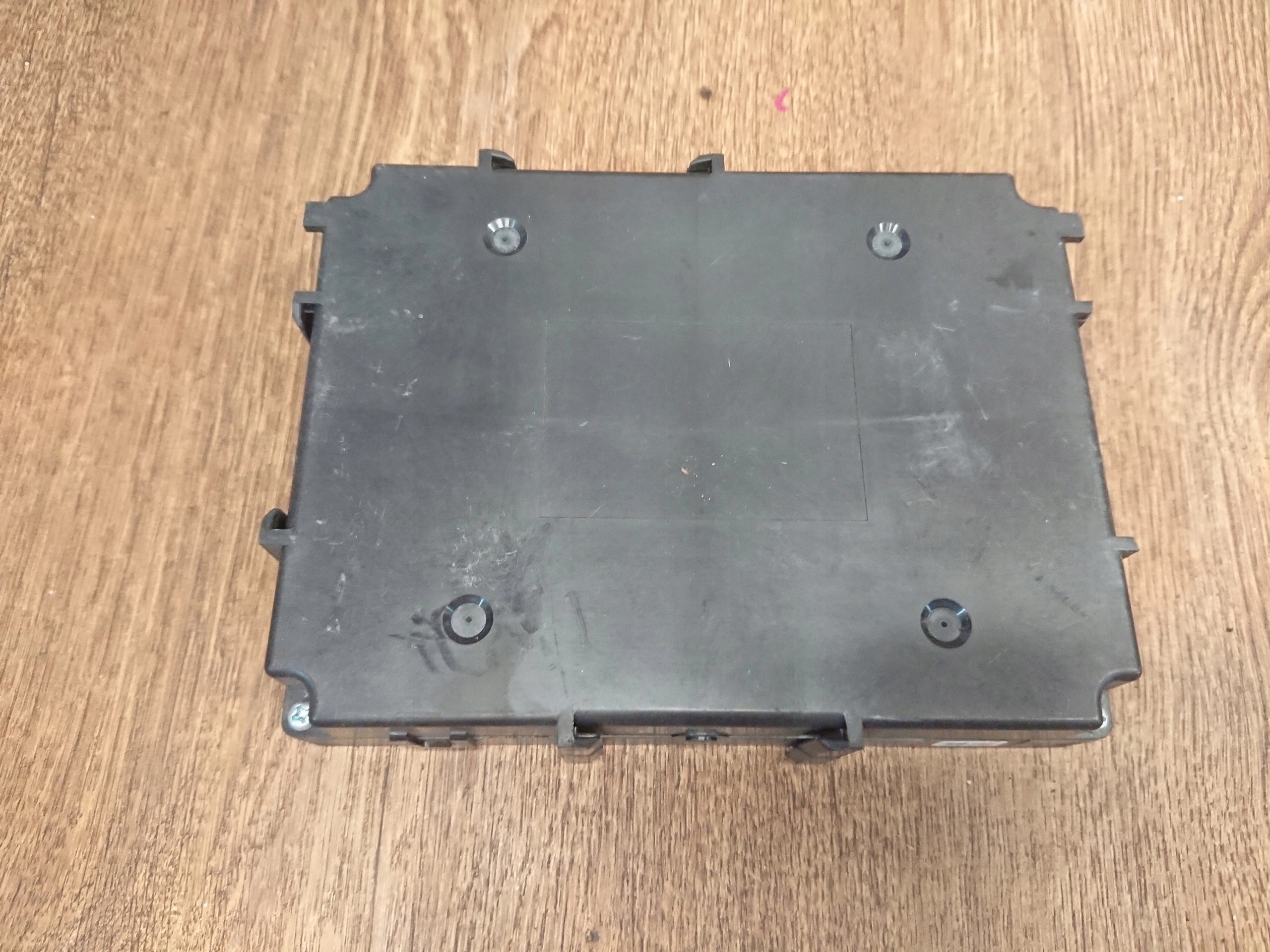 LEXUS IS300H 2.5 896C0-53020 MODUL BRZD