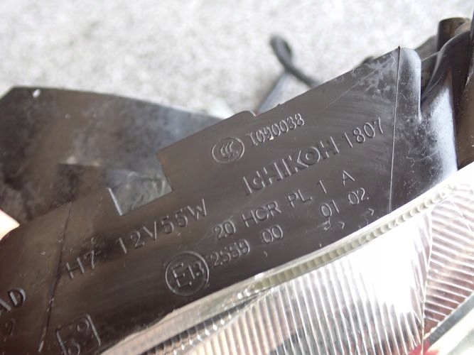 SUBARU IMPREZA 08-12 LAVE PREDNE SVETLO