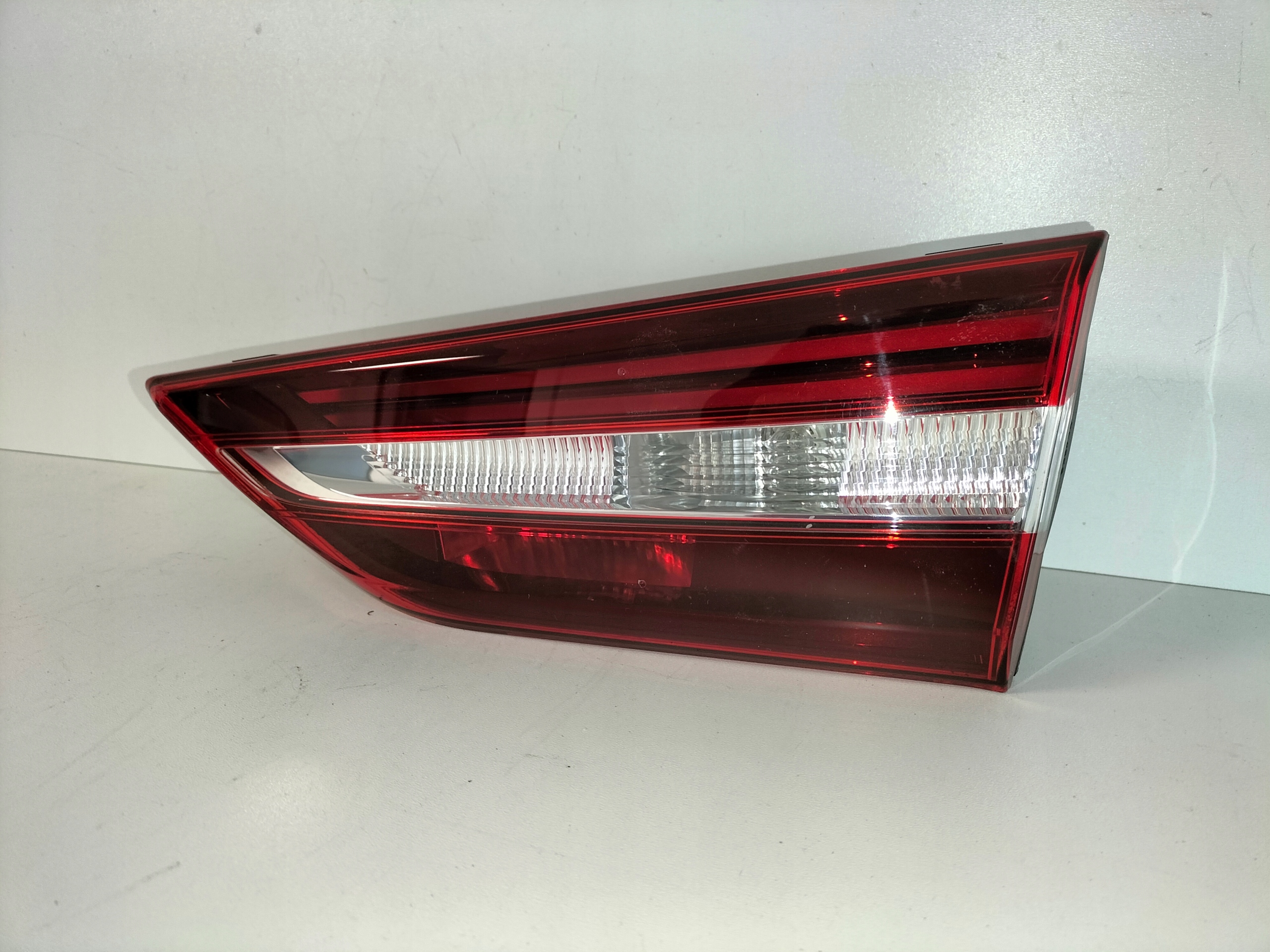 PRAVE ZADNE SVETLO OPEL GRANDLAND X 17-21 +LED