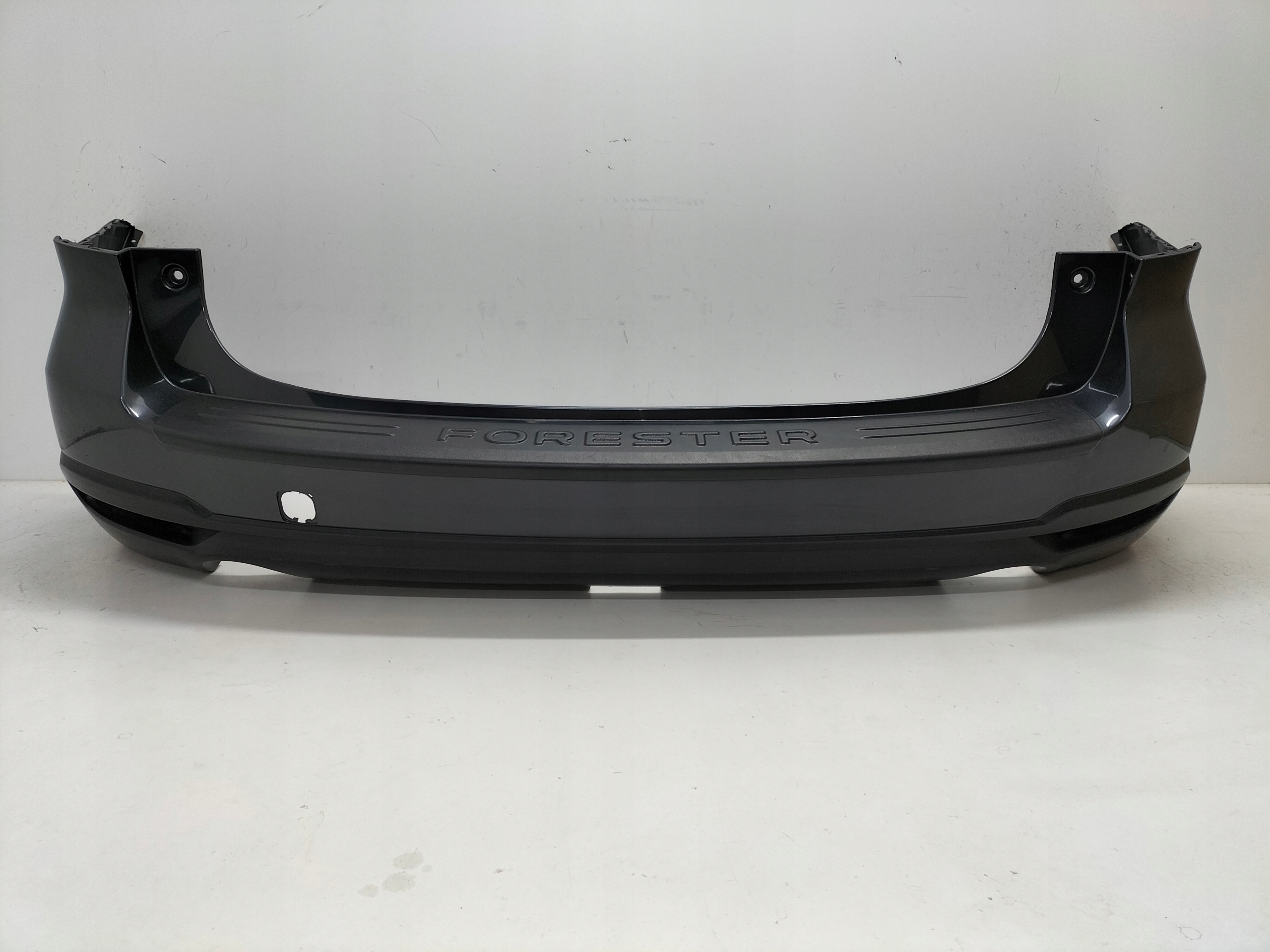 ZADNÝ NÁRAZNÍK SUBARU FORESTER 4 IV SJ 13-15