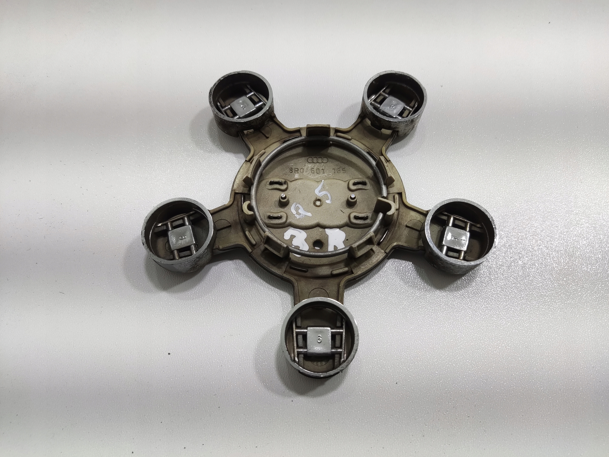 ORIGINALNY PUKLICA HLINIKOVEHO DISKU AUDI Q5 I 8R 8R0601165 2008-16