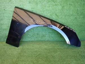 AUDI A4 B9 LIFT 19- PRAVY PREDNY BLATNIK AUDI A4 B9 LIFT 19- PRAVY PREDNY BLATNIK