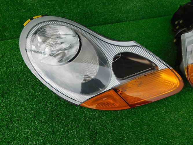 PORSCHE BOXSTER 911 996 986 97-02 PRAVE PREDNE SVETLO