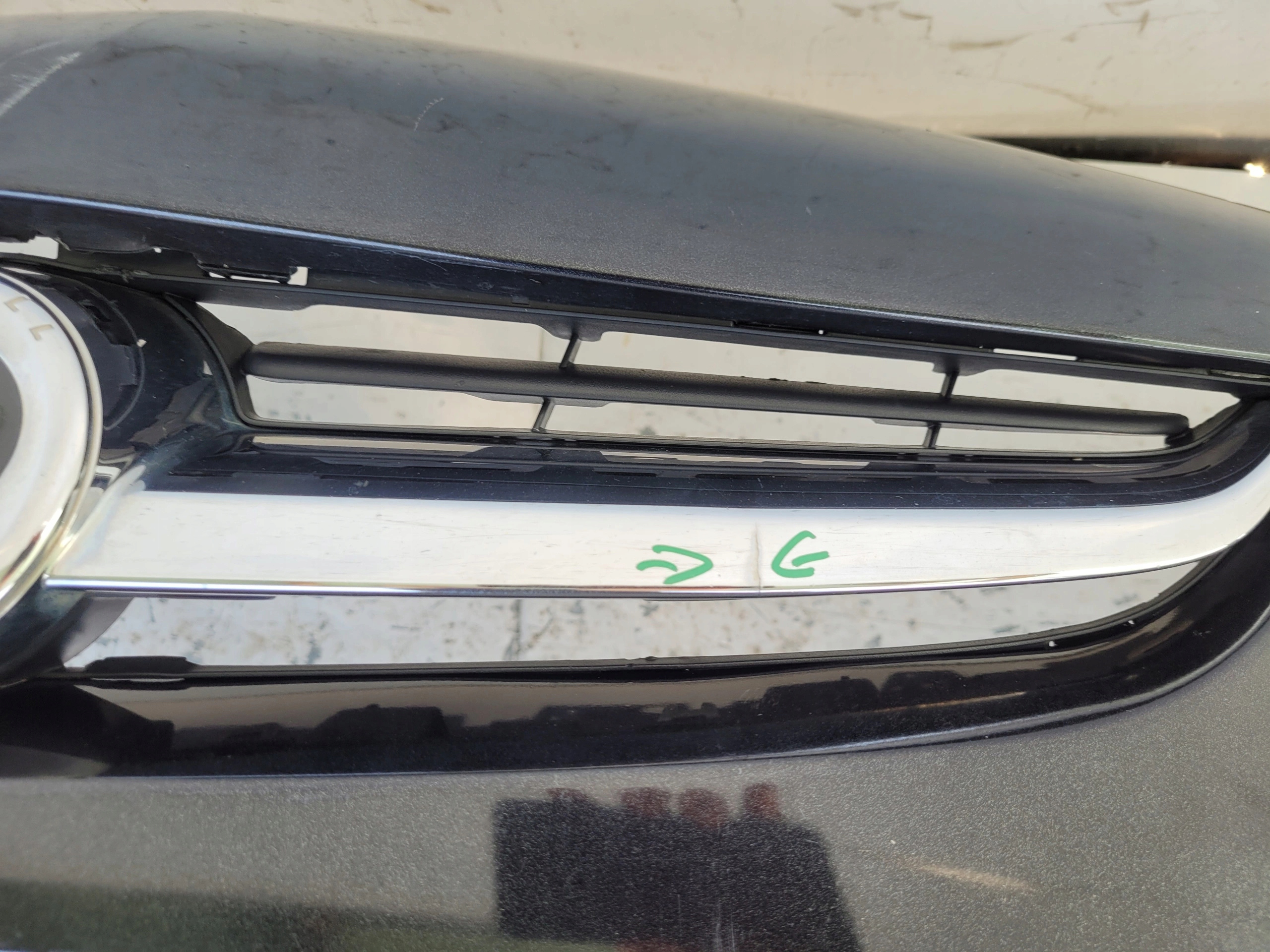 OPEL ASTRA J LIFT XENON PDC PREDNÝ NÁRAZNÍK