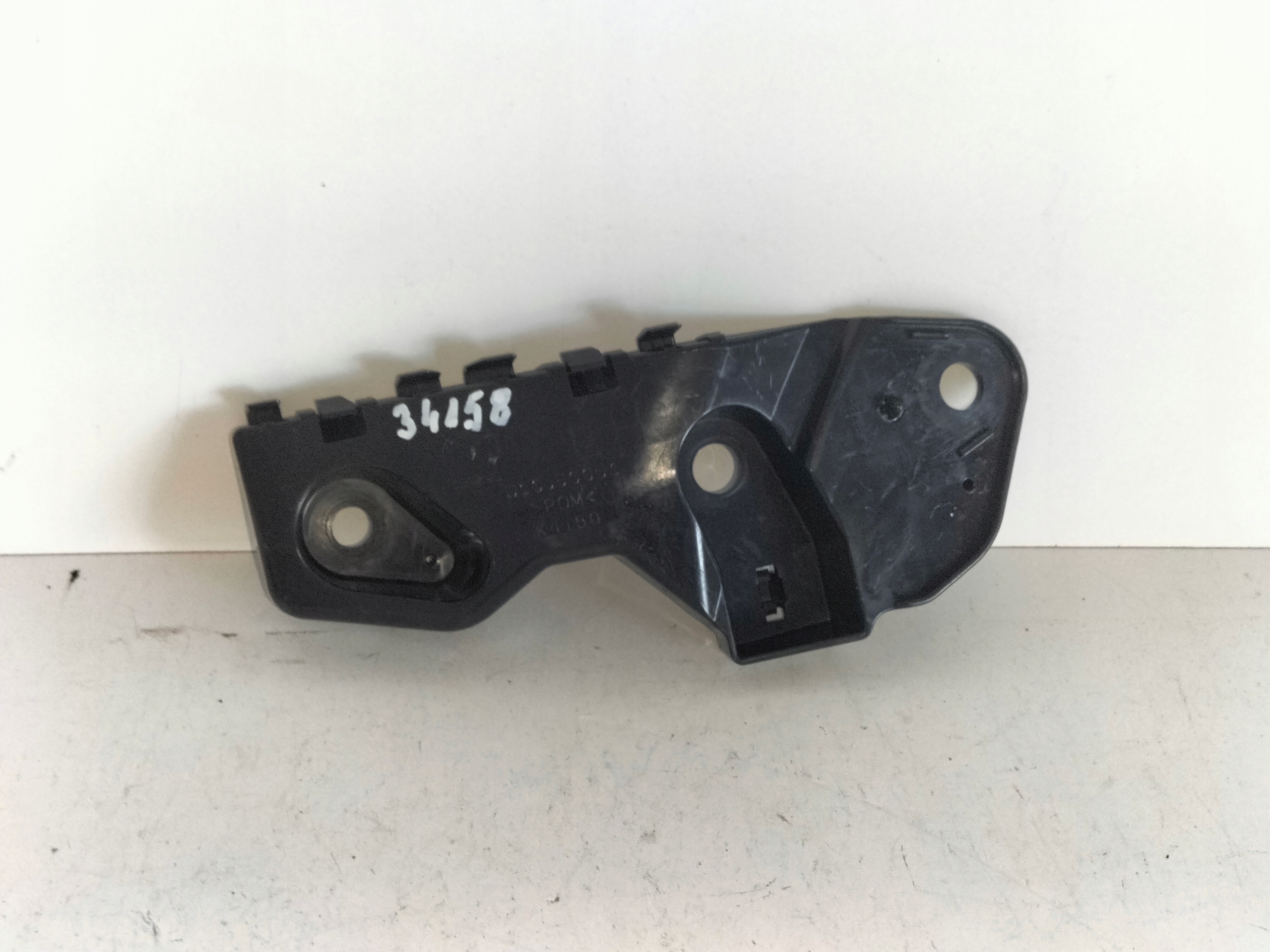 DRZIAK PREDNEHO NARAZNIKA LAVY MAZDA CX3 CX-3 15-