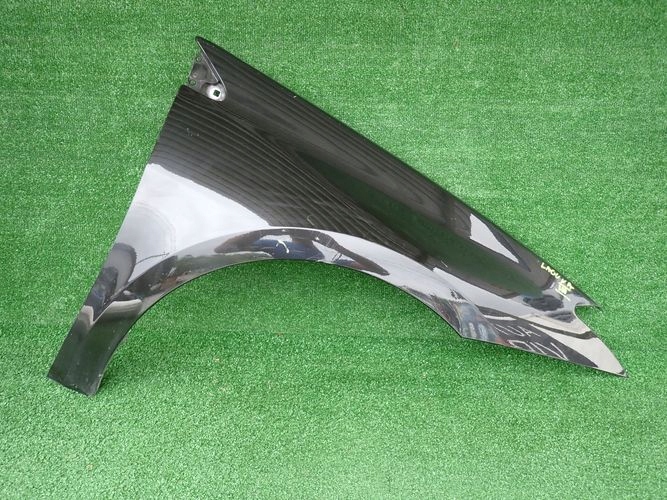 RENAULT LAGUNA III HB KOMBI PRAVY PREDNY BLATNIK