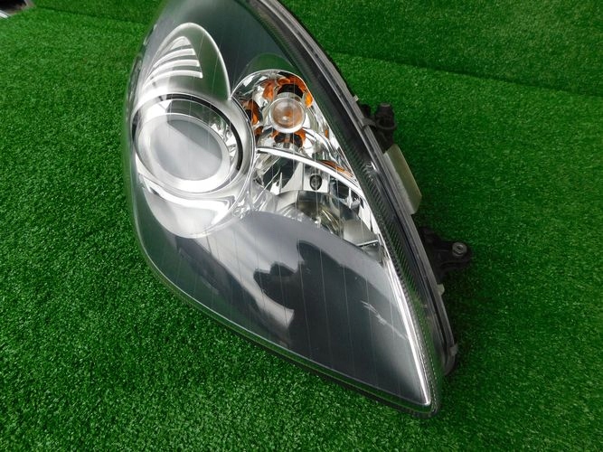 MERCEDES W171 171 SLK AMG PRAVÉ PREDNÉ SVETLO TMAVÉ