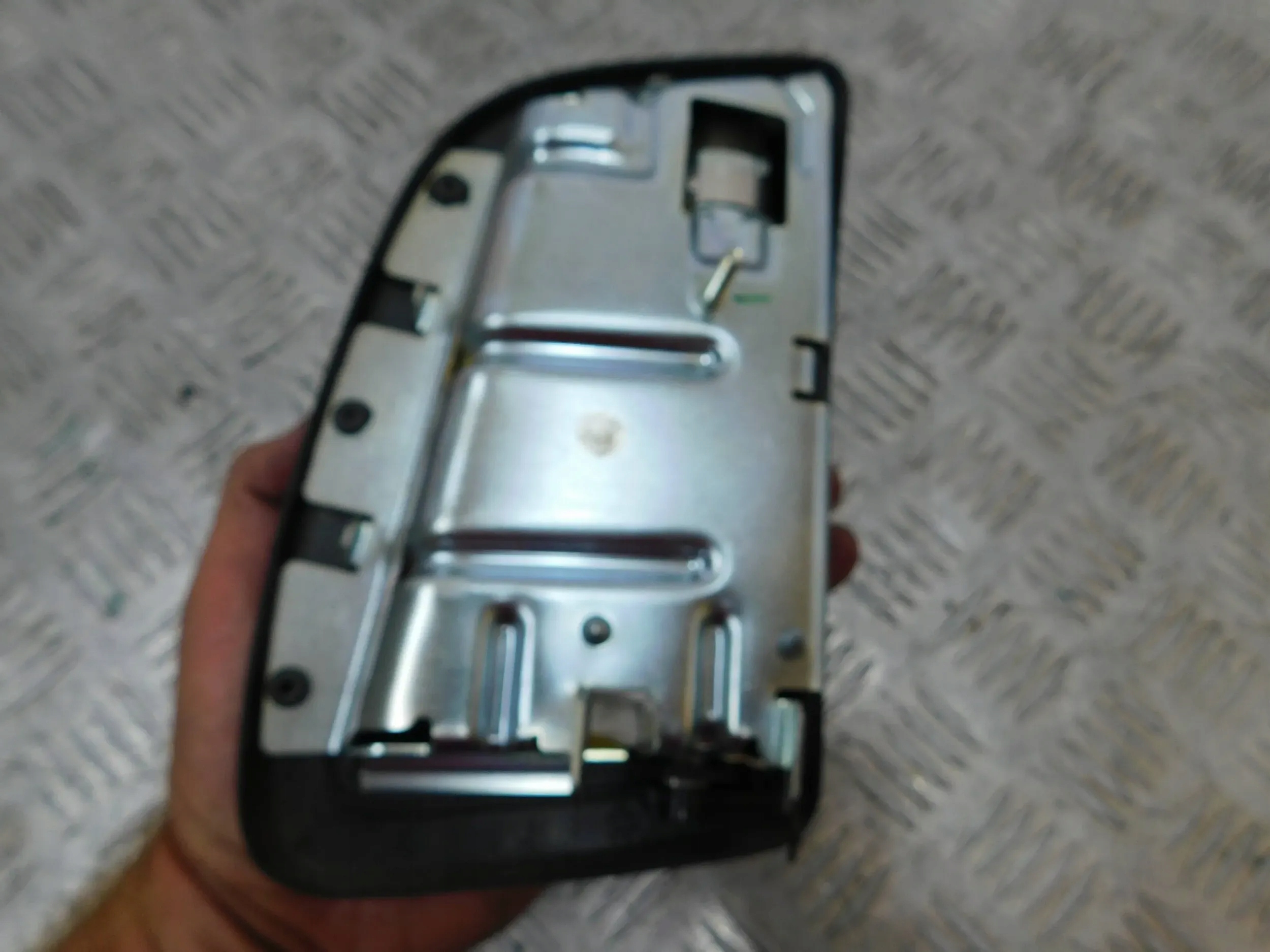AIRBAG PRAVEJ PREDNEJ SEDACKY FIAT SEDICI