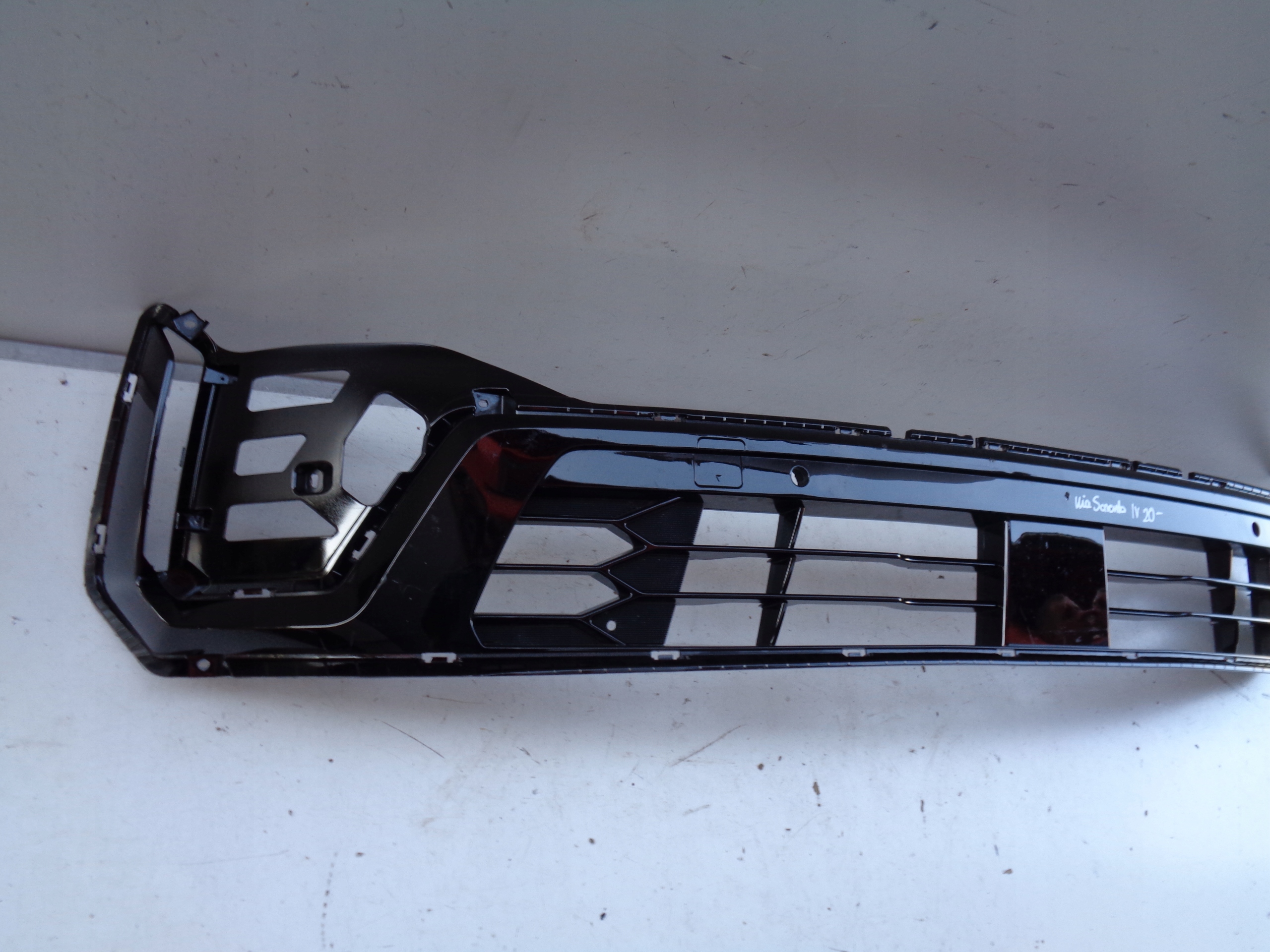 LISTA NARAZNIKA KIA SORENTO IV 22-