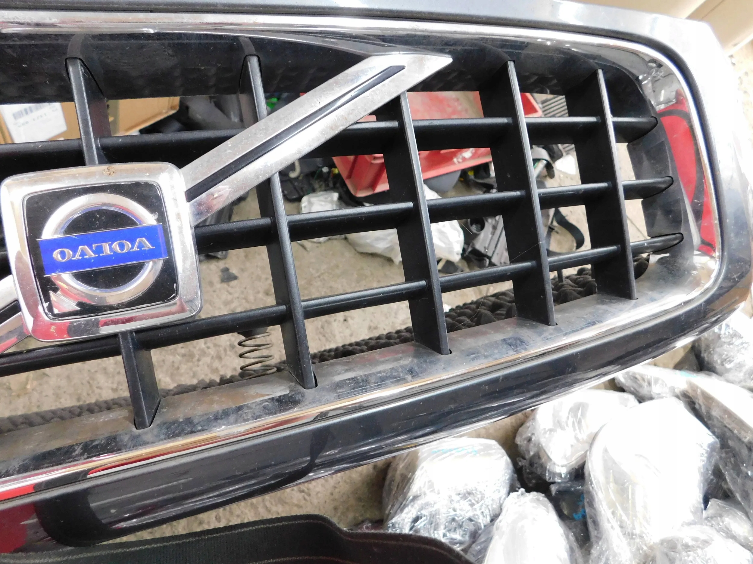 PREDNÁ KAPOTA VOLVO XC90