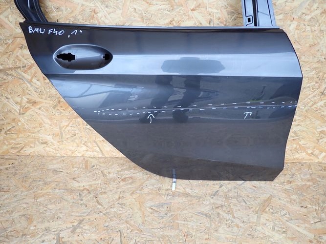 BMW F40 1 PRAVE ZADNE DVERE