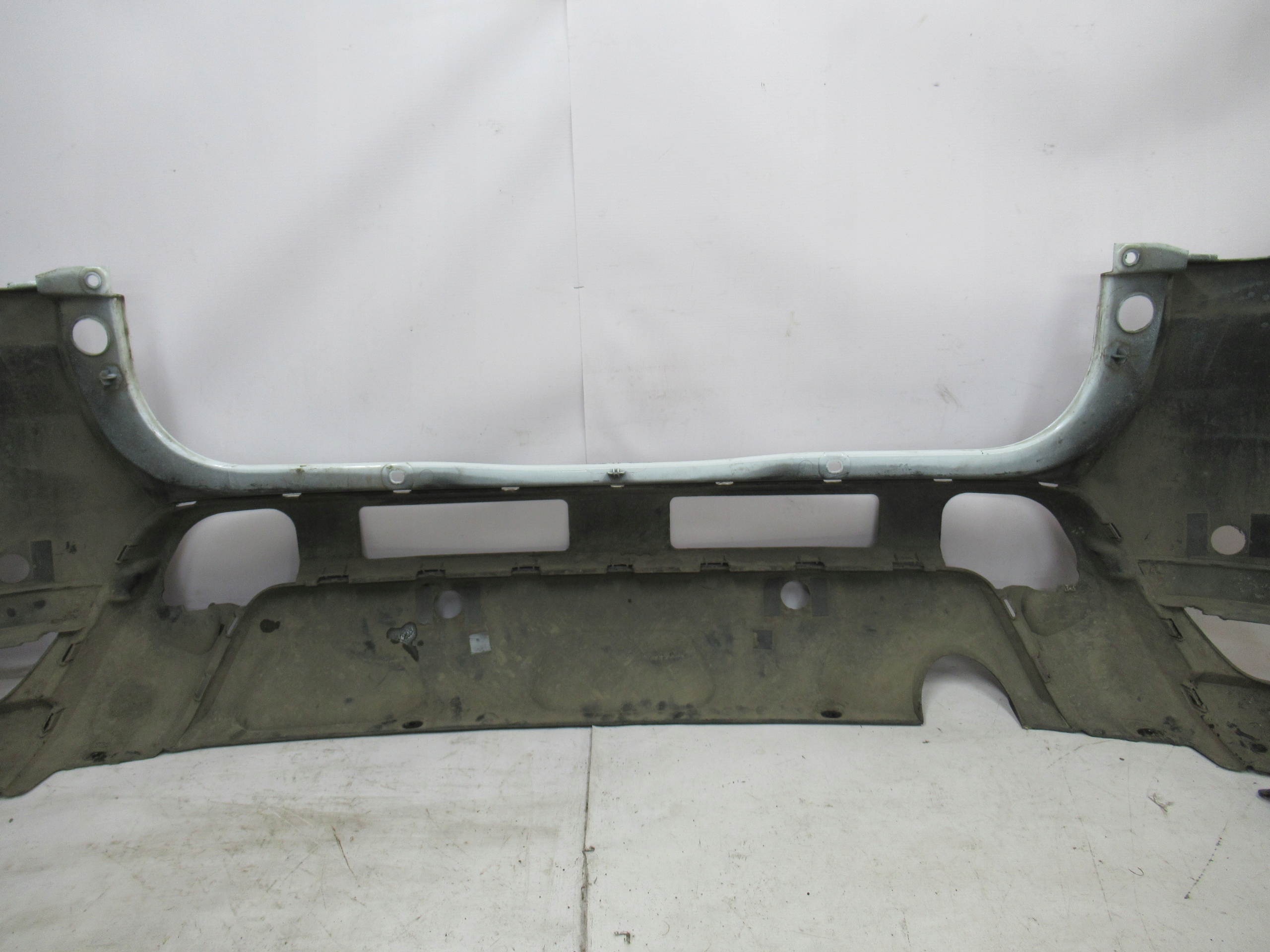 ZADNÝ NÁRAZNÍK DACIA DUSTER II 17-