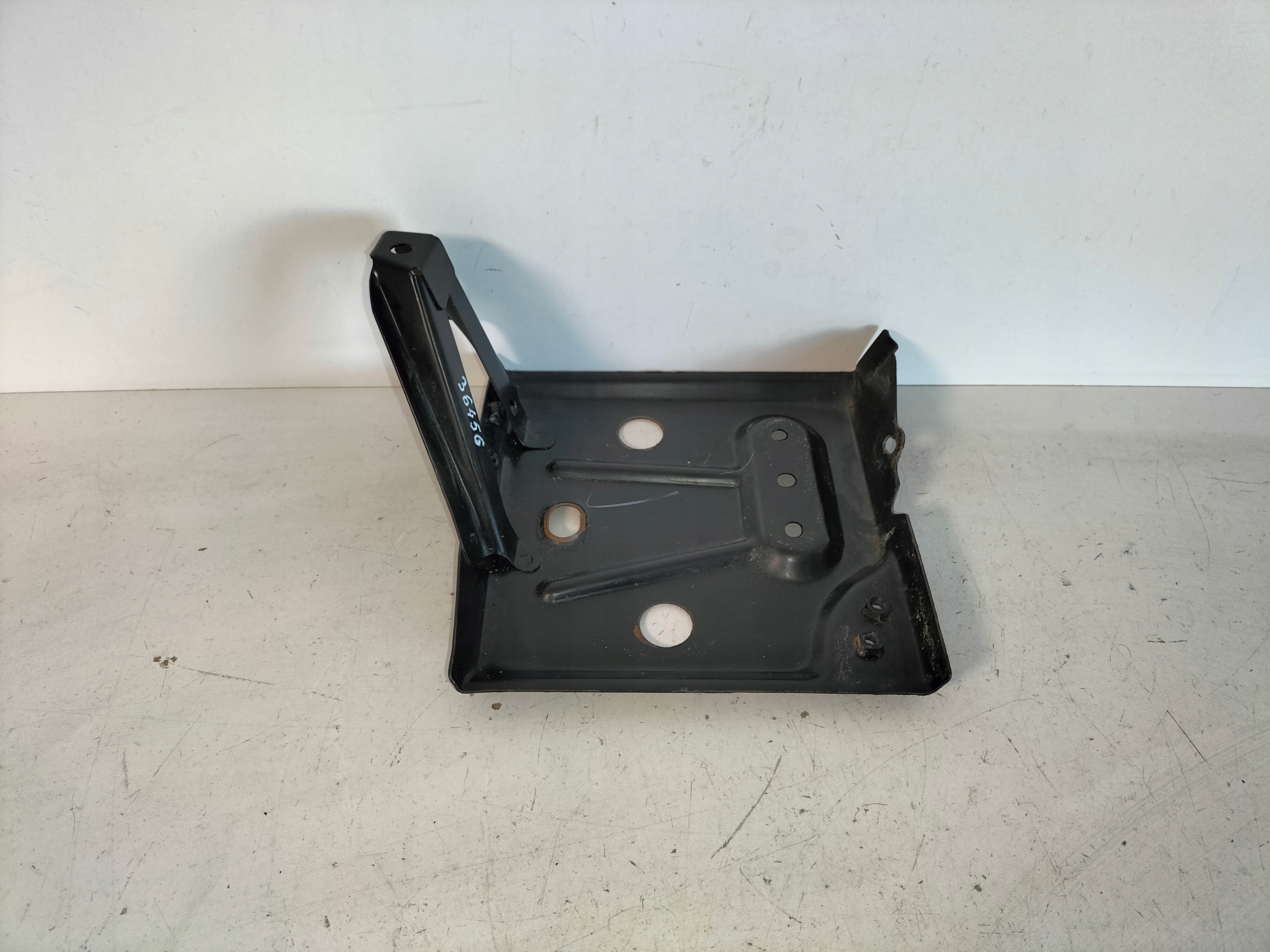DRZIAK AUTOBATERIE MITSUBISHI SPACE STAR II 13- 1.0B 52KW