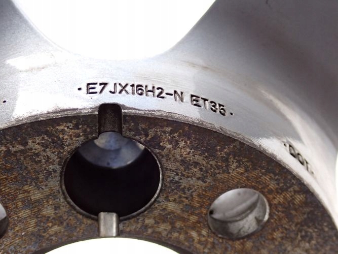 AUDI A4 B9 8W 7Jx16 ET35 5×112 HLINIKOVY DISK ELEKTRON