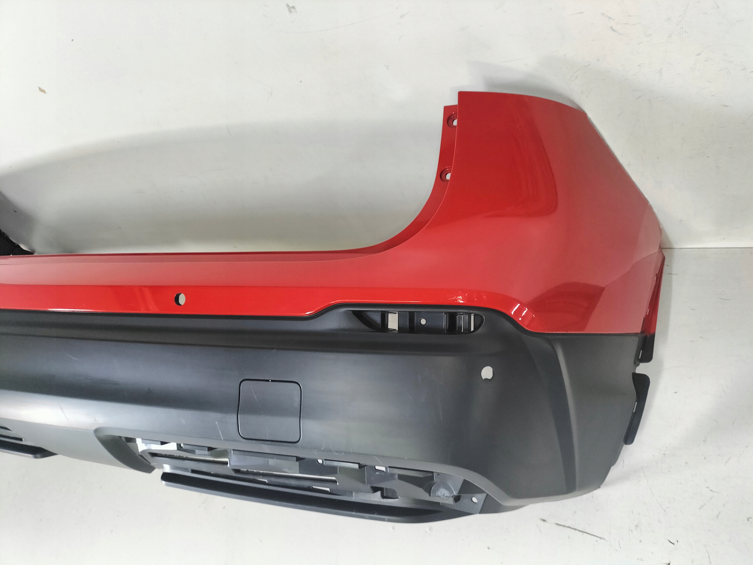 ZADNÝ NÁRAZNÍK NISSAN QASHQAI II LIFT 17-