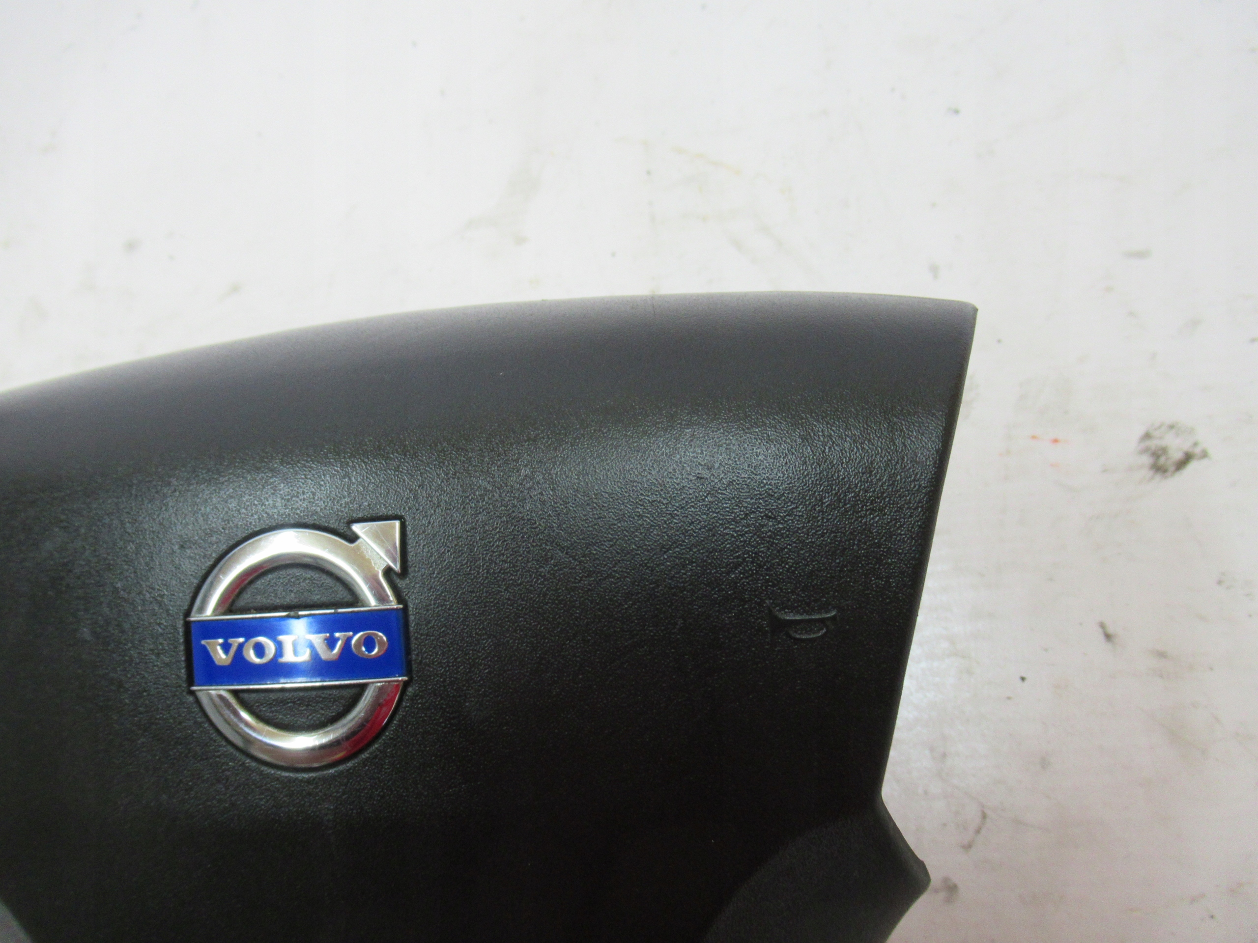 VOLANTOVÝ AIRBAG VOLVO V50