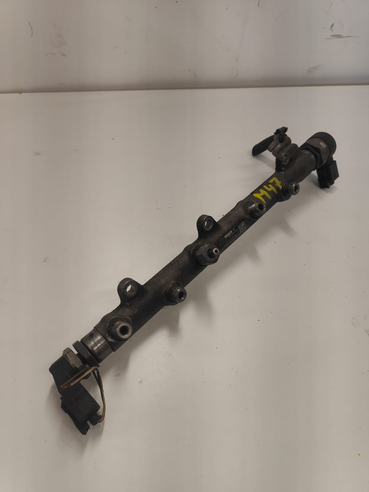 BMW 2.0 d 0445214030 VSTREKOVACIA RAMPA CIDLA