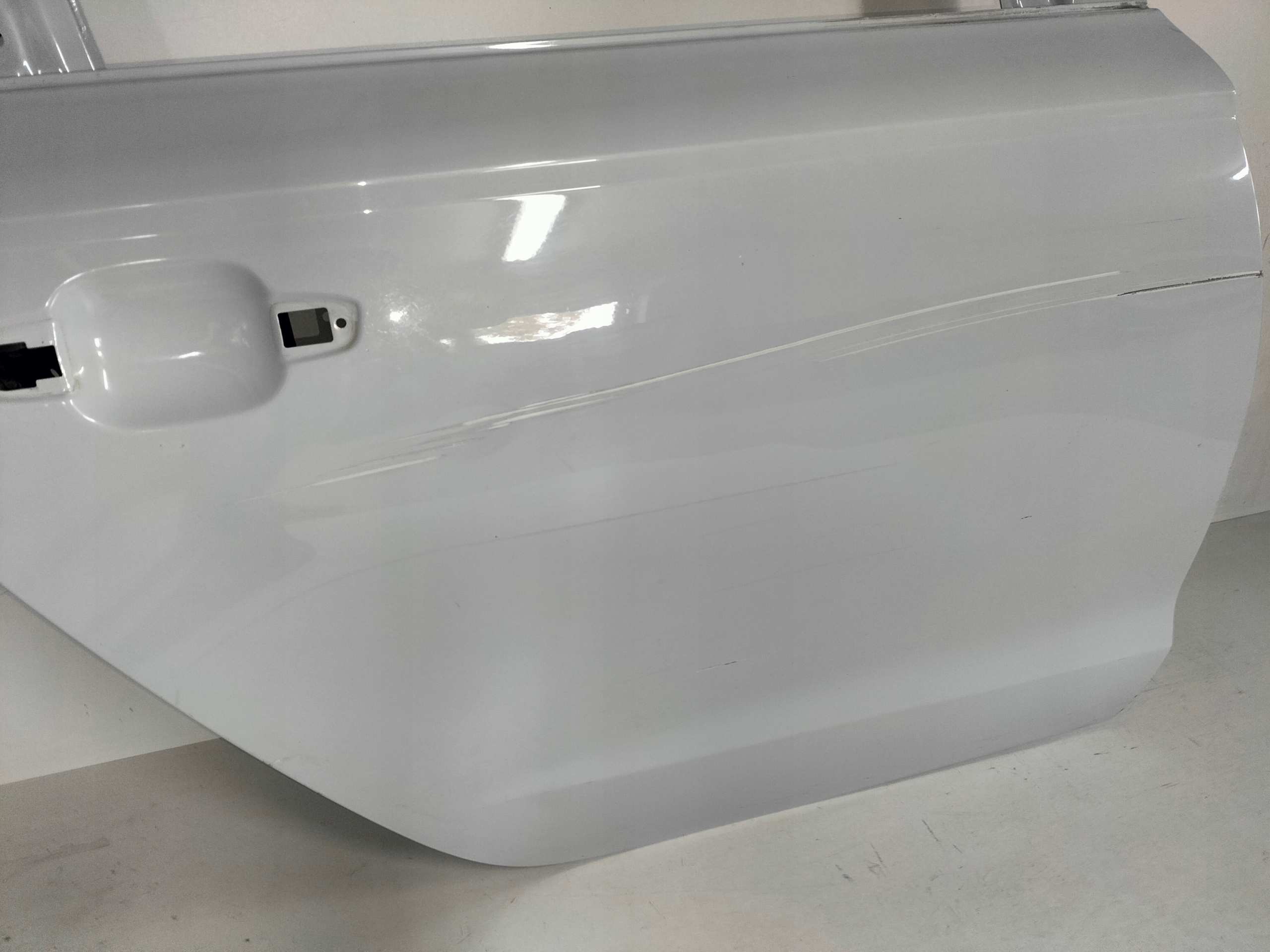PRAVE ZADNE DVERE AUDI A6 C7 4G0 11- KOMBI