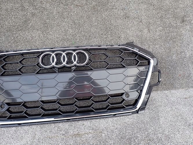 AUDI A4 B9 S-LINE 8W0 LIFT 19- MRIEZKA LISTA