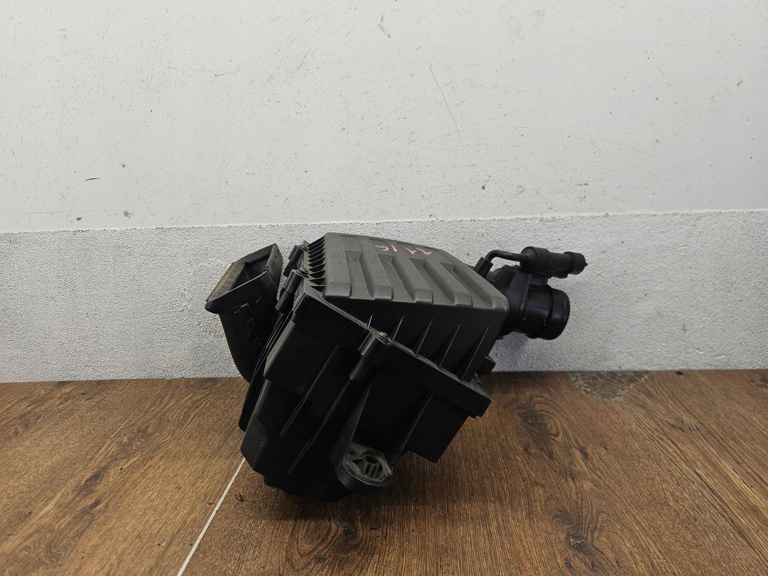 Seat Leon (5F) III 3 5Q0129607S OBAL VZDUCHOVÉHO FILTERA