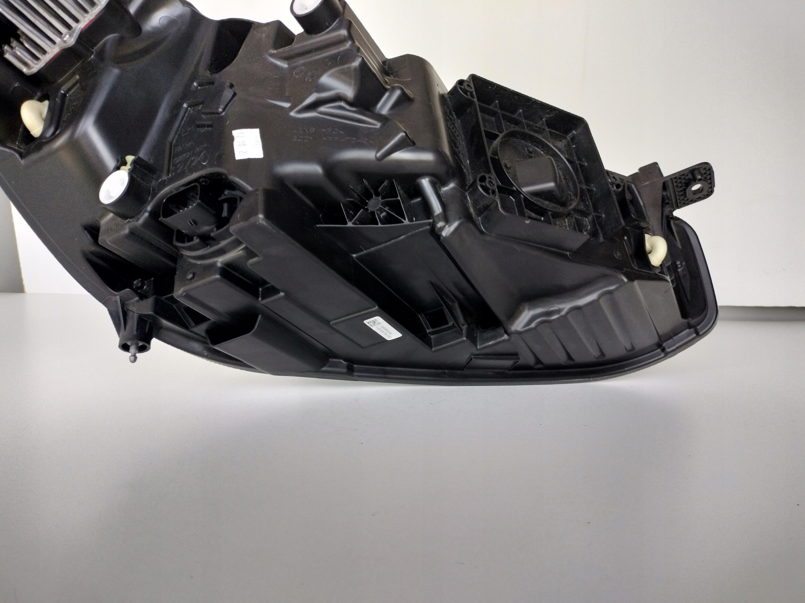 LAVE PREDNE SVETLO FORD FOCUS MK4 22- LIFT FULL LED