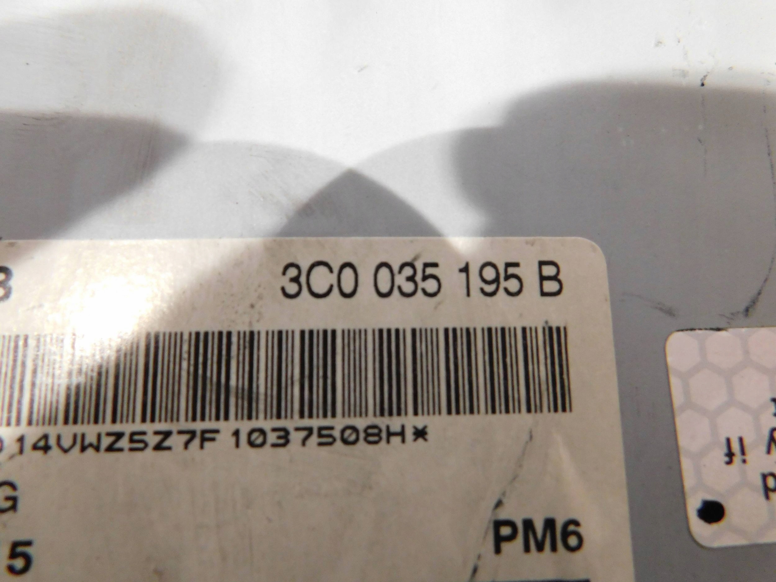 RADIO VW PASSAT  B6 3C0035195B