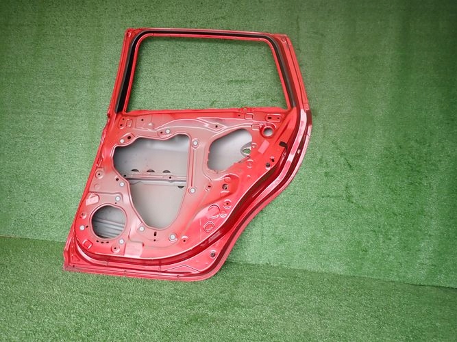 MAZDA 6 KOMBI 12- PRAVE ZADNE DVERE