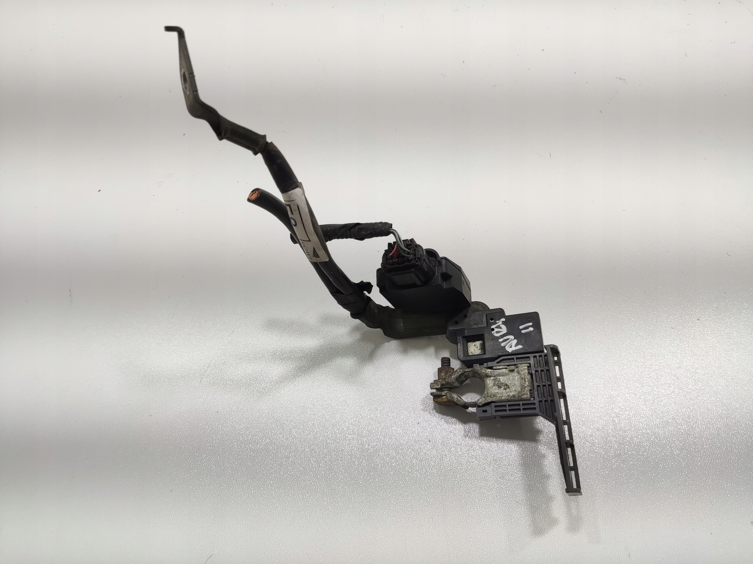 MINUSOVY KONTAKT AUTOBATERIE TOYOTA AURIS II E18 2012-2018 28850-26011