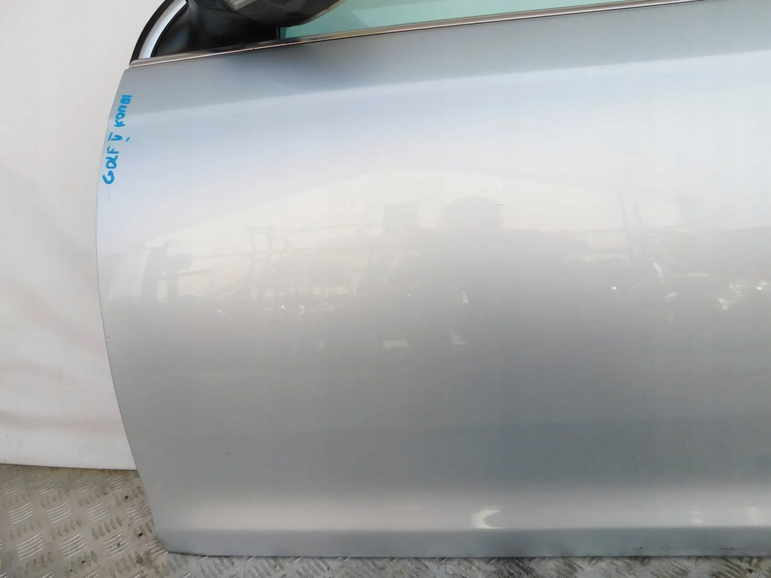 ĽAVÉ PREDNÉ DVERE VW GOLF V 5 KOMBI