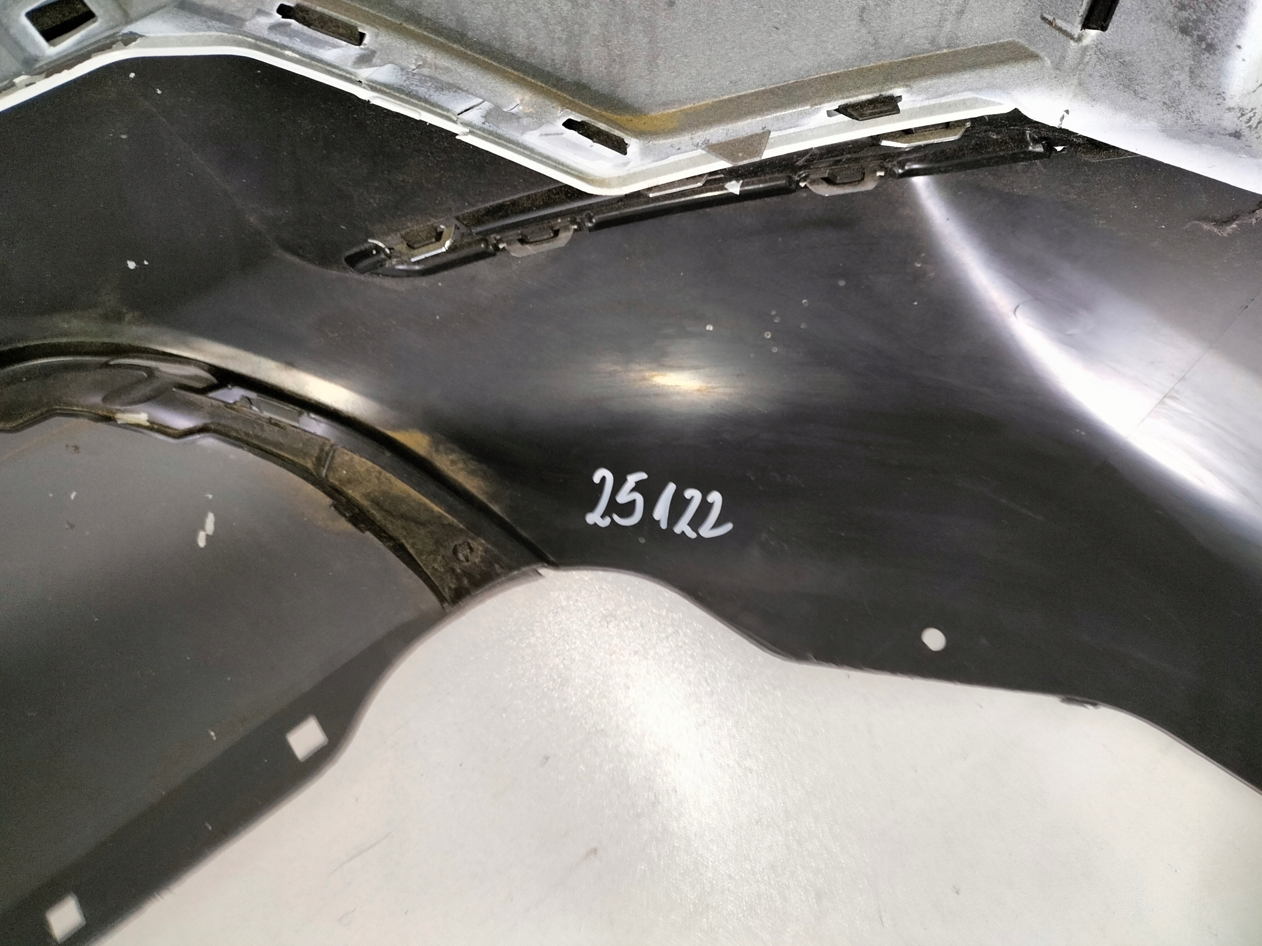 ZADNÝ NÁRAZNÍK BMW X1 U11 22-