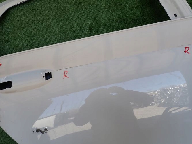 VW GOLF VIII 8 HB PRAVE ZADNE DVERE