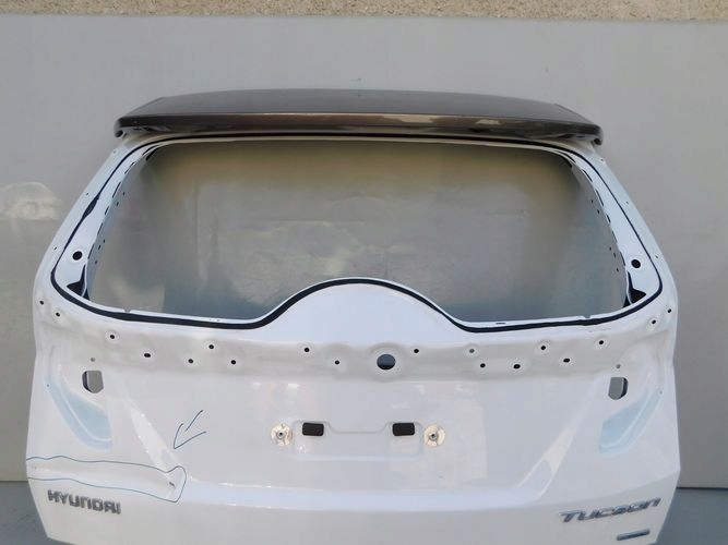 HYUNDAI TUCSON IV ZADNÁ KAPOTA