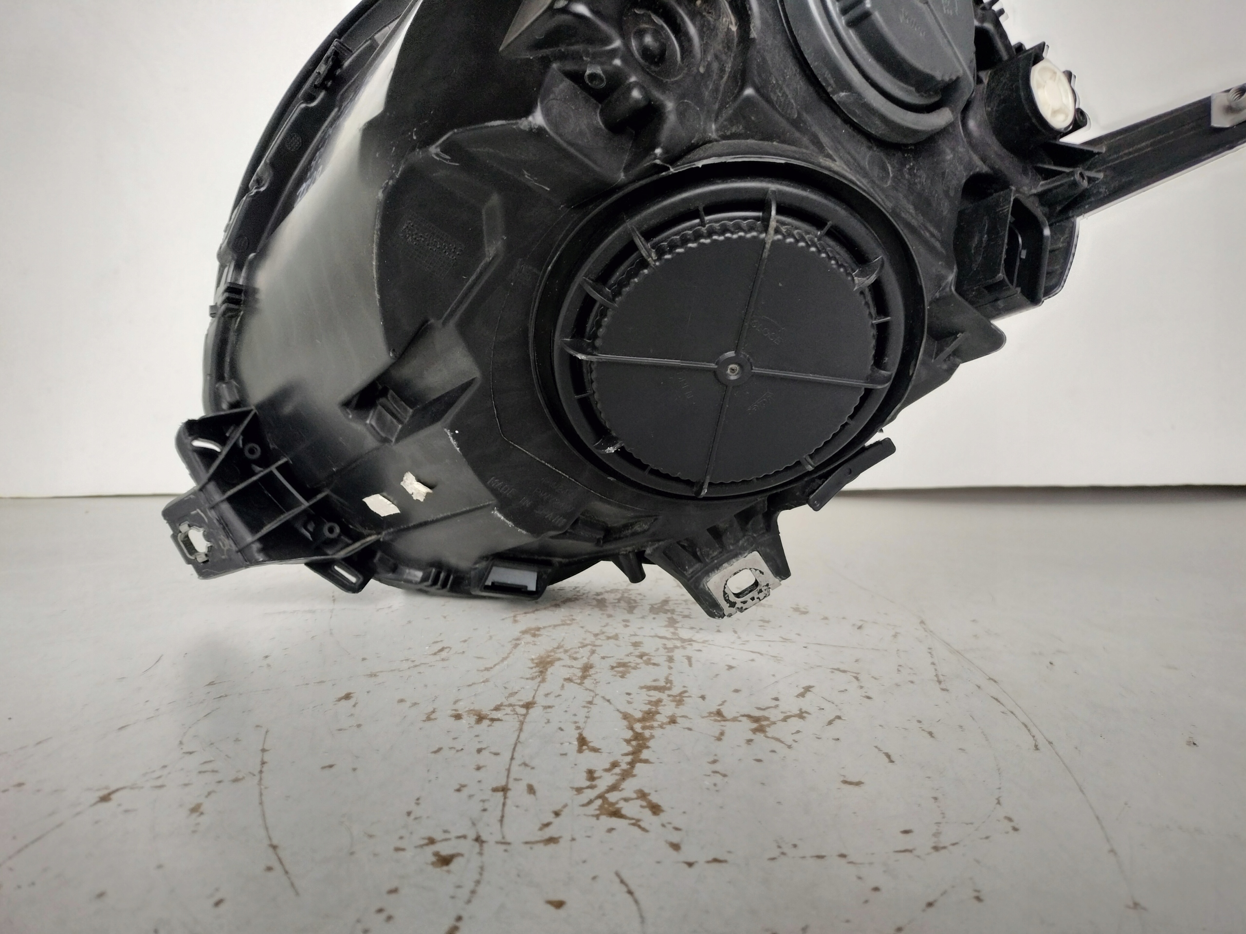 PRAVE PREDNE SVETLO MINI COOPER ONE F55 F56 14-