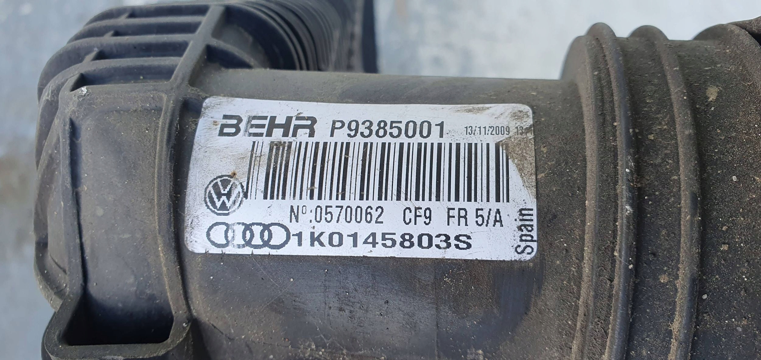 Vw Golf VI 2.0 tdi 1K0145803S CHLADIC VZDUCHU INTERCOOLER