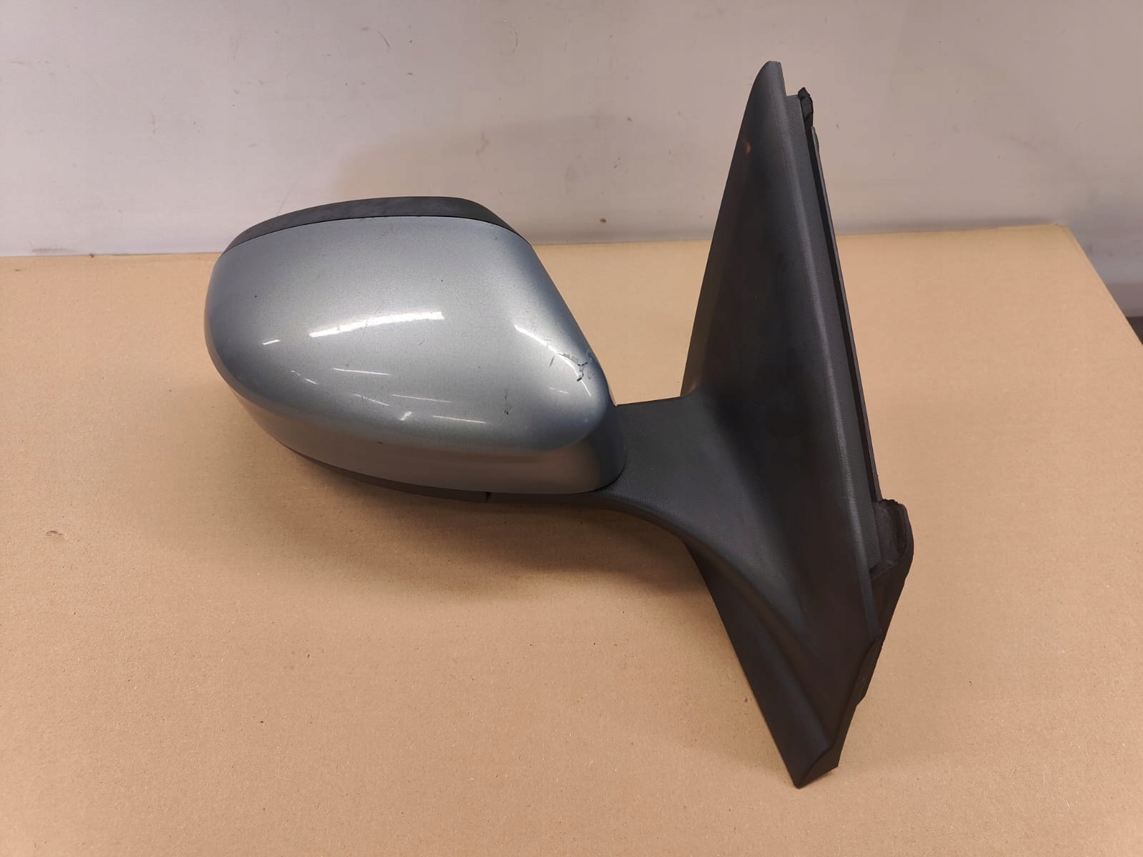 Ford mondeo mk4 t6 PRAVE ZRKADLO 5 pin