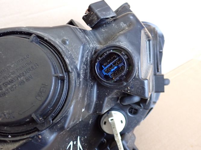 HYUNDAI I40 LED LIFT 15- LAVE PREDNE SVETLO 92101-3Z530