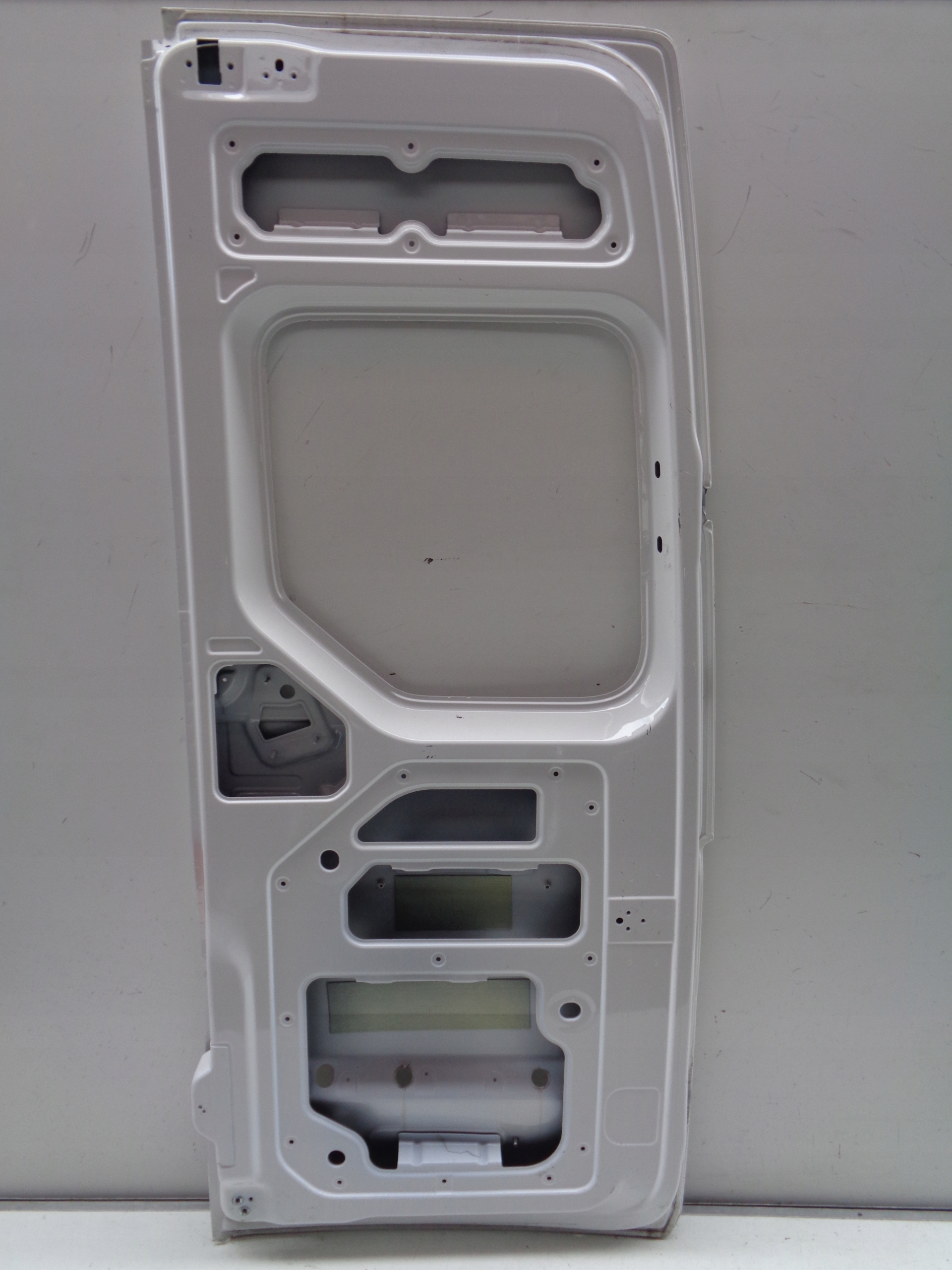 ĽAVÉ ZADNÉ DVERE VW CRAFTER 7C 7C0 17- MAN TGE NR 37417