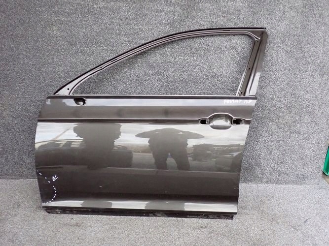 VW PASSAT  B8 LAVE PREDNE DVERE