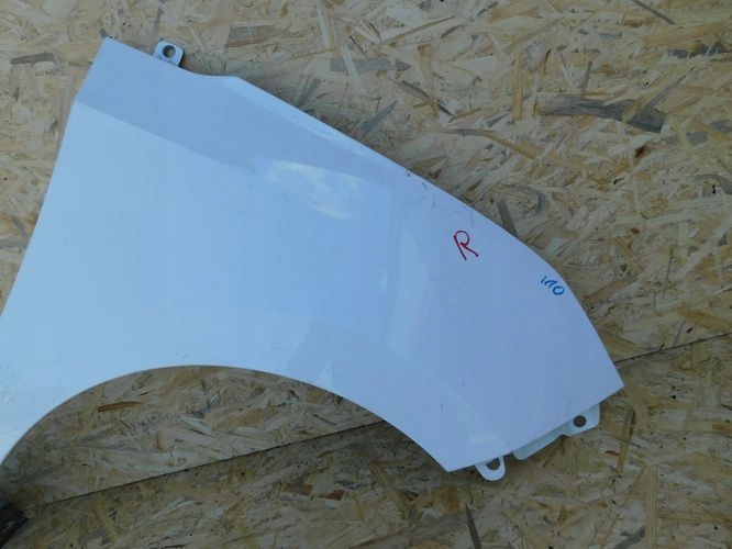 HYUNDAI I10 13- PRAVY PREDNY BLATNIK